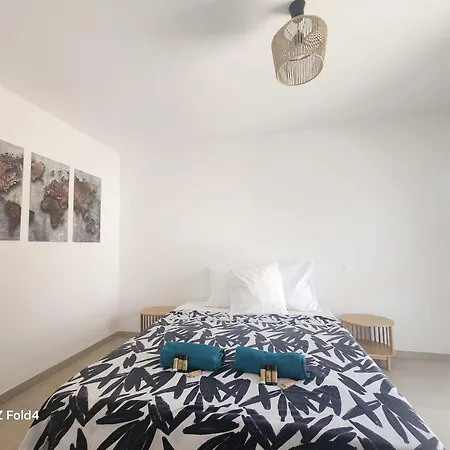 Apartment Maraval Yourhostehelper